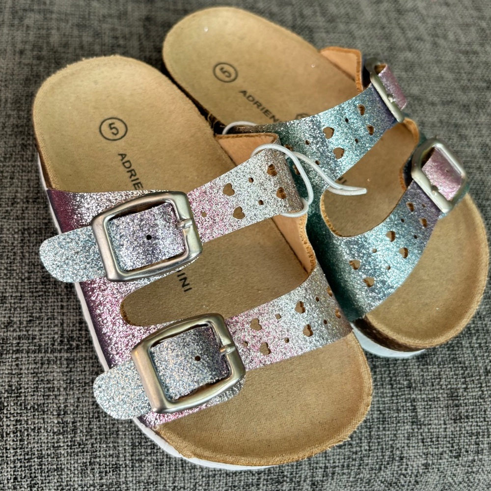 NEVER WORN Toddler Size 5 Ombré Glitter Sandals
